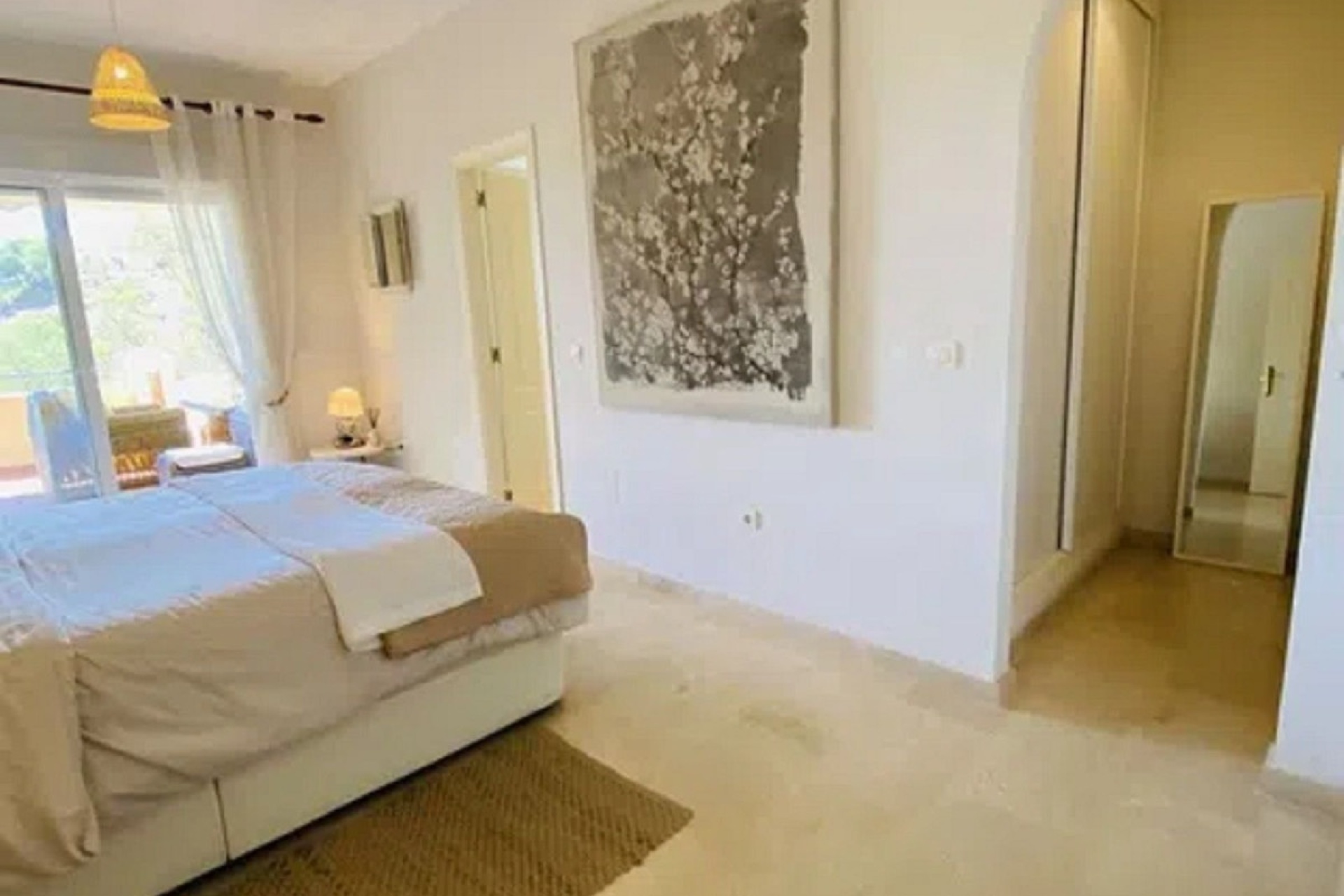 Resale - apartment - Marbella - Elviria
