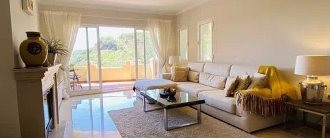 Resale - apartment - Marbella - Elviria