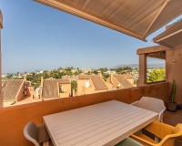 Resale - apartment - Marbella - Elviria