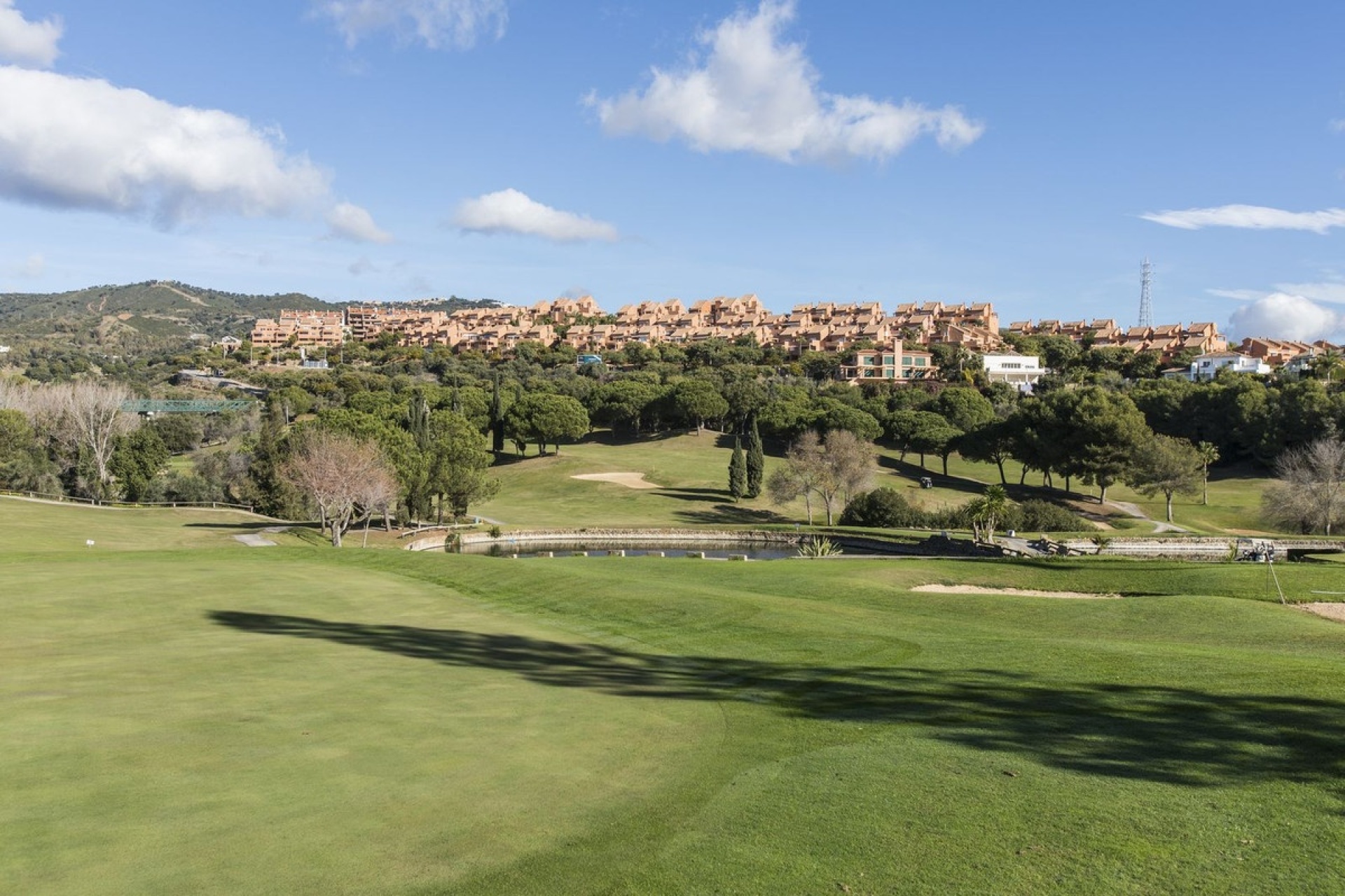 Resale - apartment - Marbella - Elviria