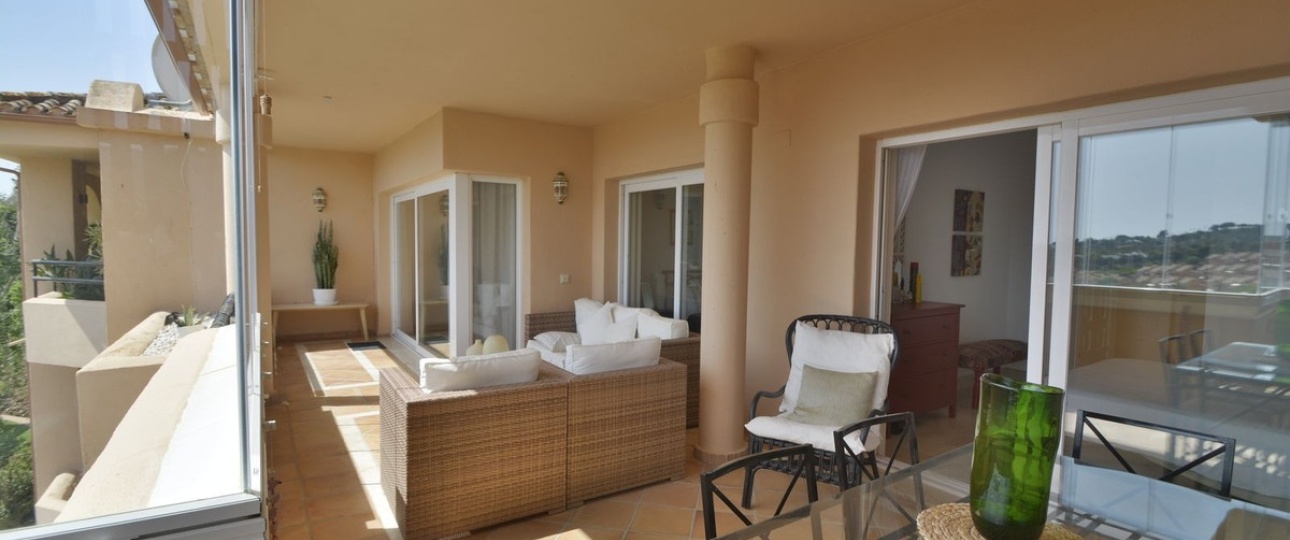 Resale - apartment - Marbella - Elviria