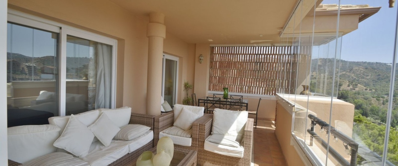 Resale - apartment - Marbella - Elviria