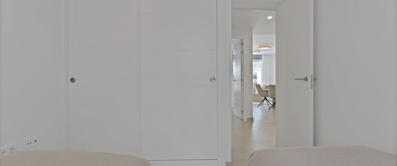 Resale - apartment - Marbella - Elviria