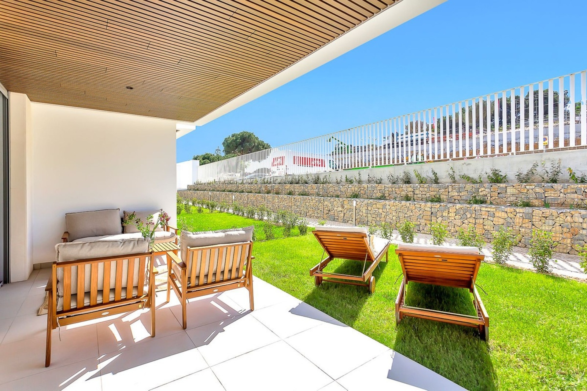 Resale - apartment - Marbella - Elviria