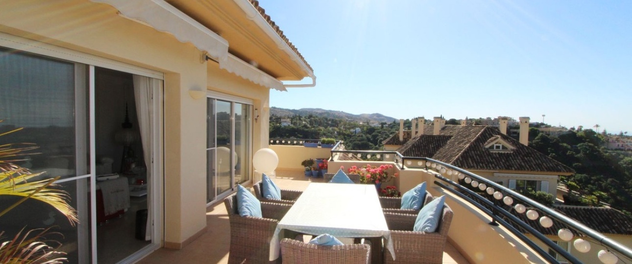 Resale - apartment - Marbella - Elviria