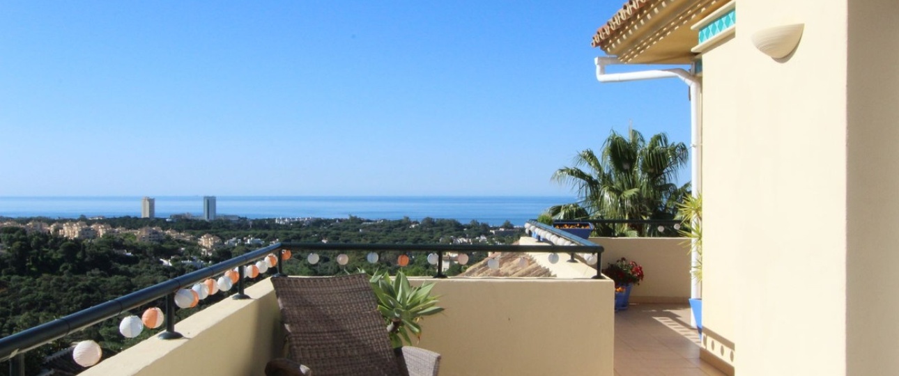Resale - apartment - Marbella - Elviria