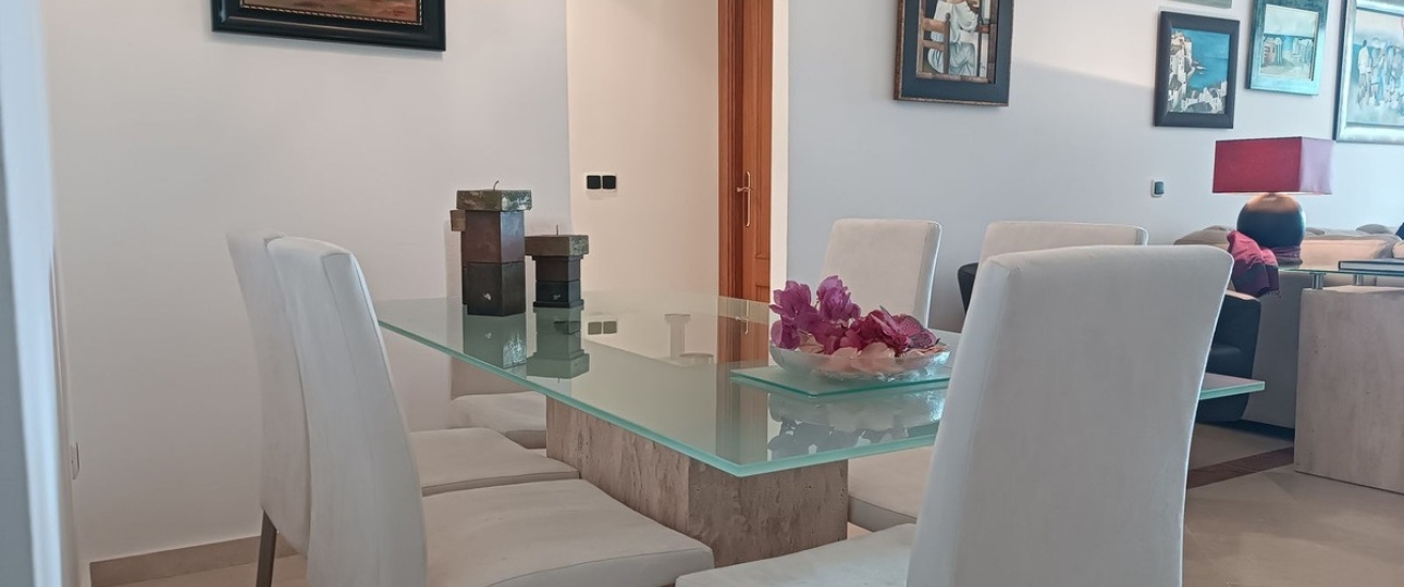 Resale - apartment - Marbella - Elviria