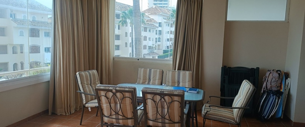 Resale - apartment - Marbella - Elviria