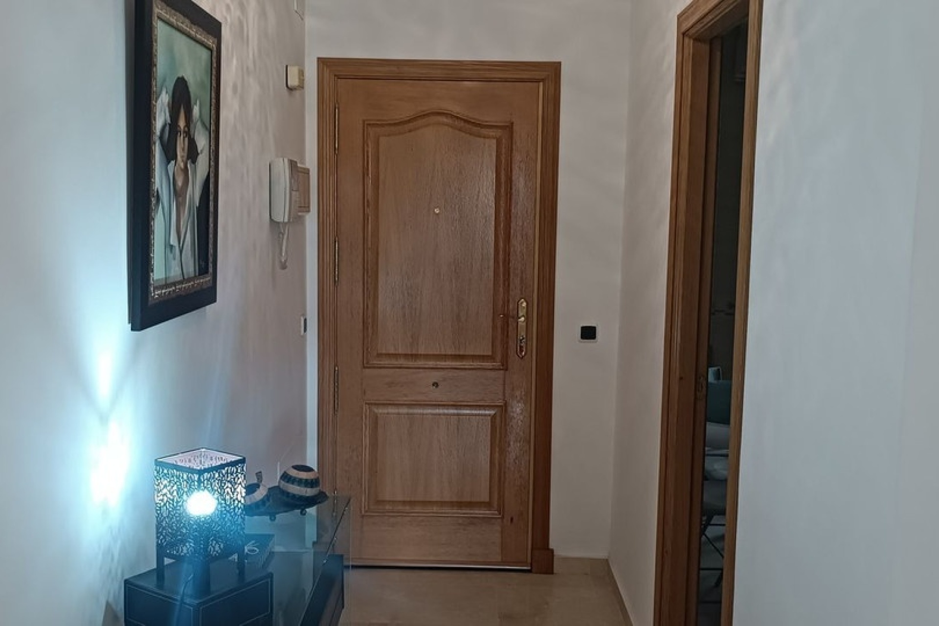 Resale - apartment - Marbella - Elviria