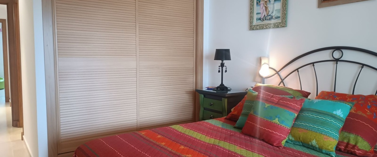 Resale - apartment - Marbella - Elviria