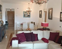 Resale - apartment - Marbella - Elviria