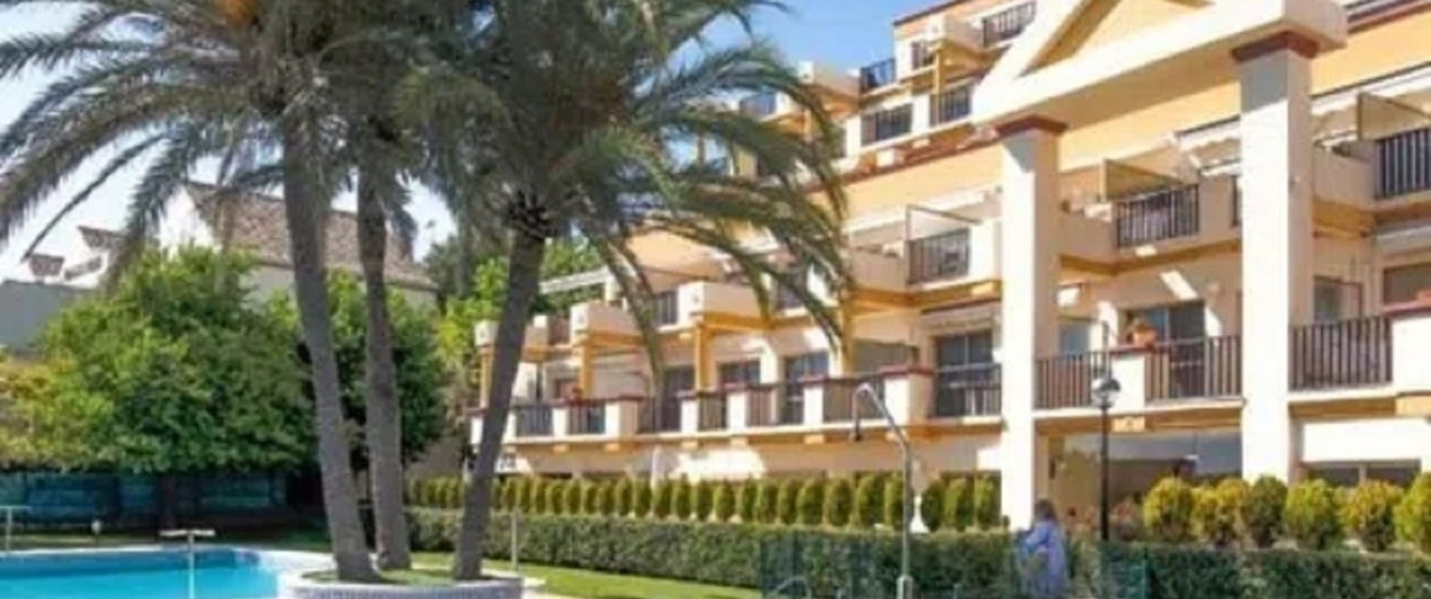 Resale - apartment - Marbella - Elviria