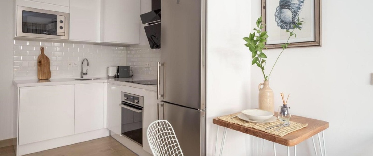 Resale - apartment - Marbella - Elviria