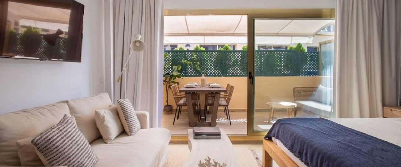 Resale - apartment - Marbella - Elviria