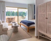 Resale - apartment - Marbella - Elviria