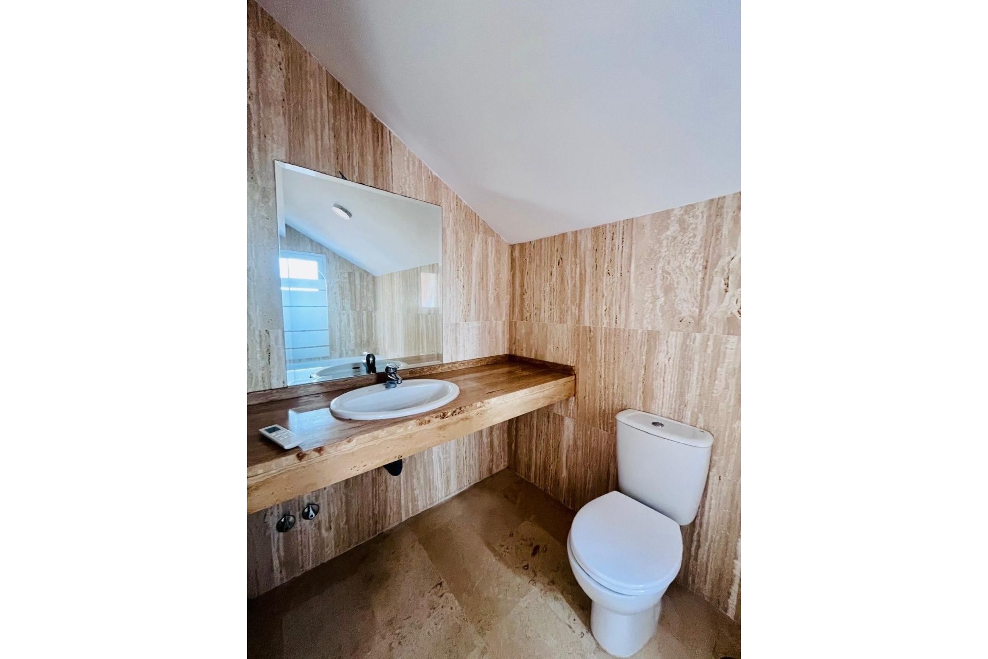 Resale - apartment - Marbella - Elviria