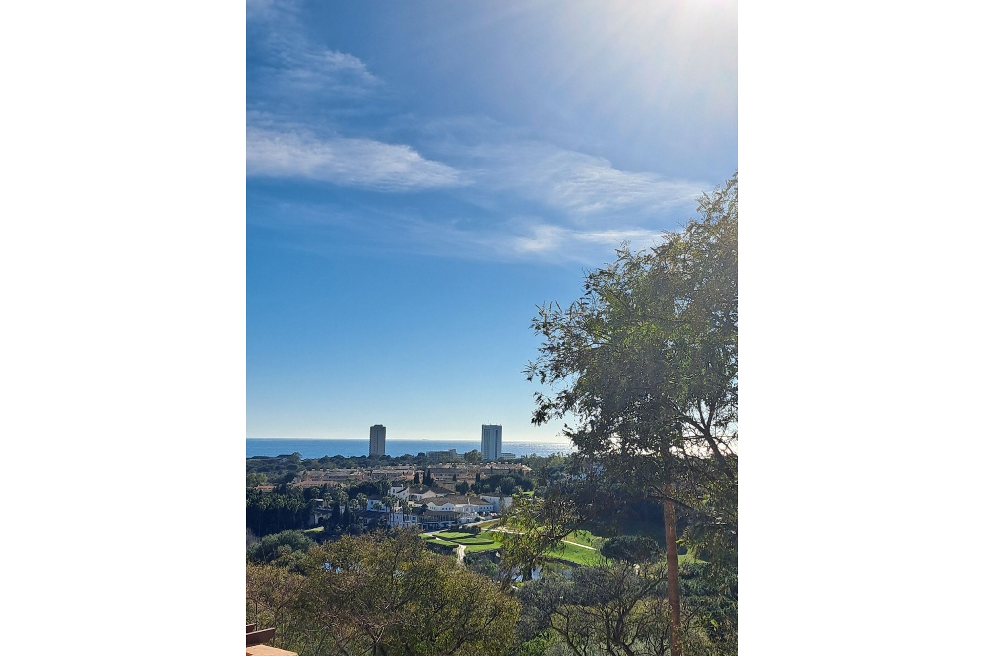 Resale - apartment - Marbella - Elviria
