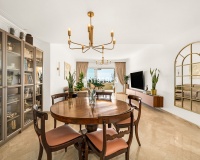 Resale - apartment - Marbella - Elviria