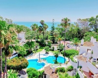 Resale - apartment - Marbella - Elviria