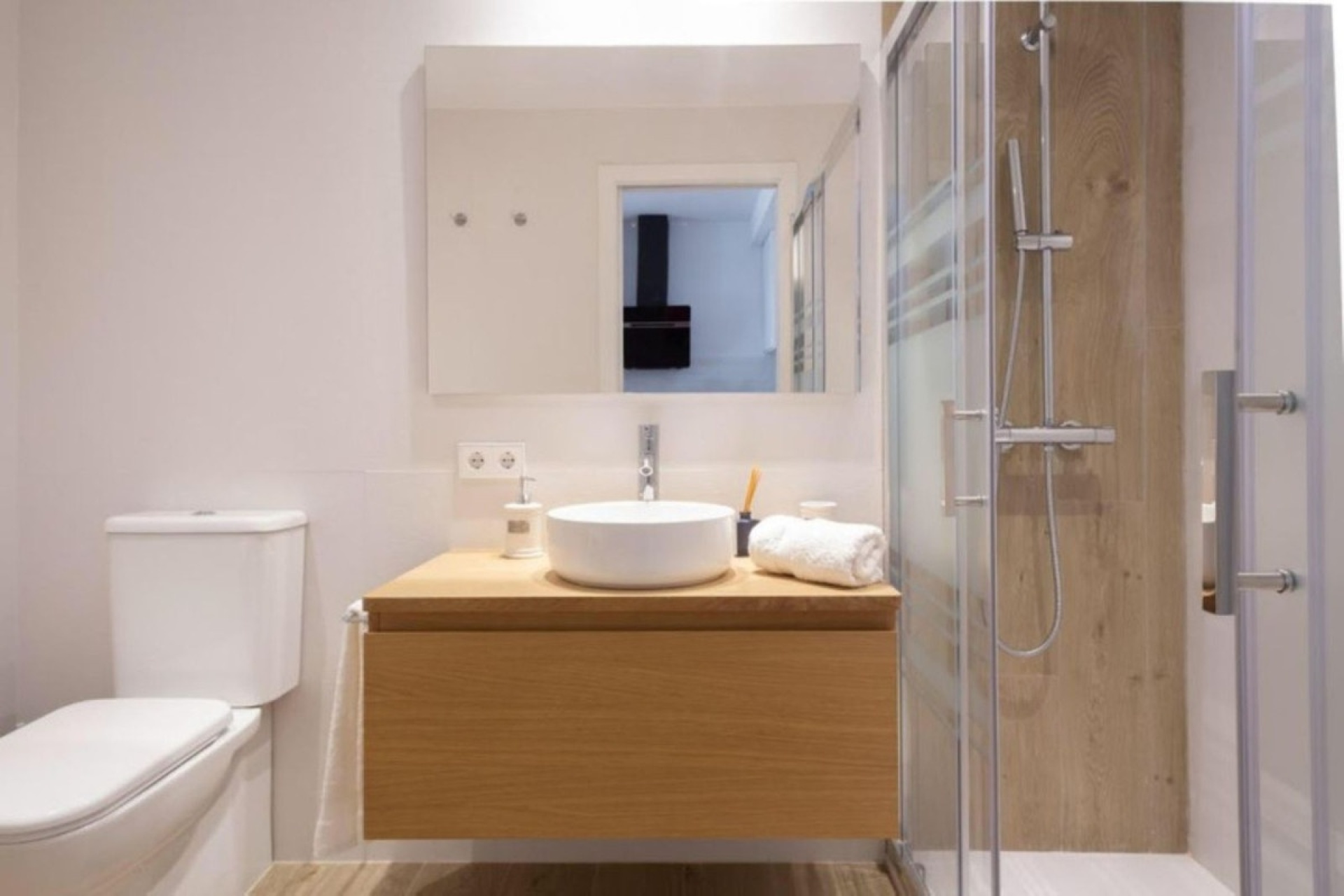 Resale - apartment - Marbella - Elviria