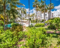 Resale - apartment - Marbella - Elviria