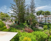 Resale - apartment - Marbella - Elviria