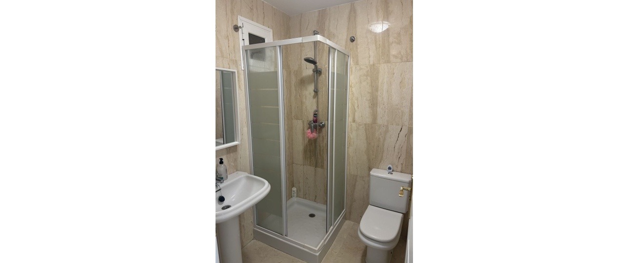 Resale - apartment - Marbella - Elviria
