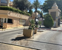 Resale - apartment - Marbella - Elviria
