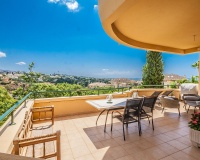 Resale - apartment - Marbella - Elviria
