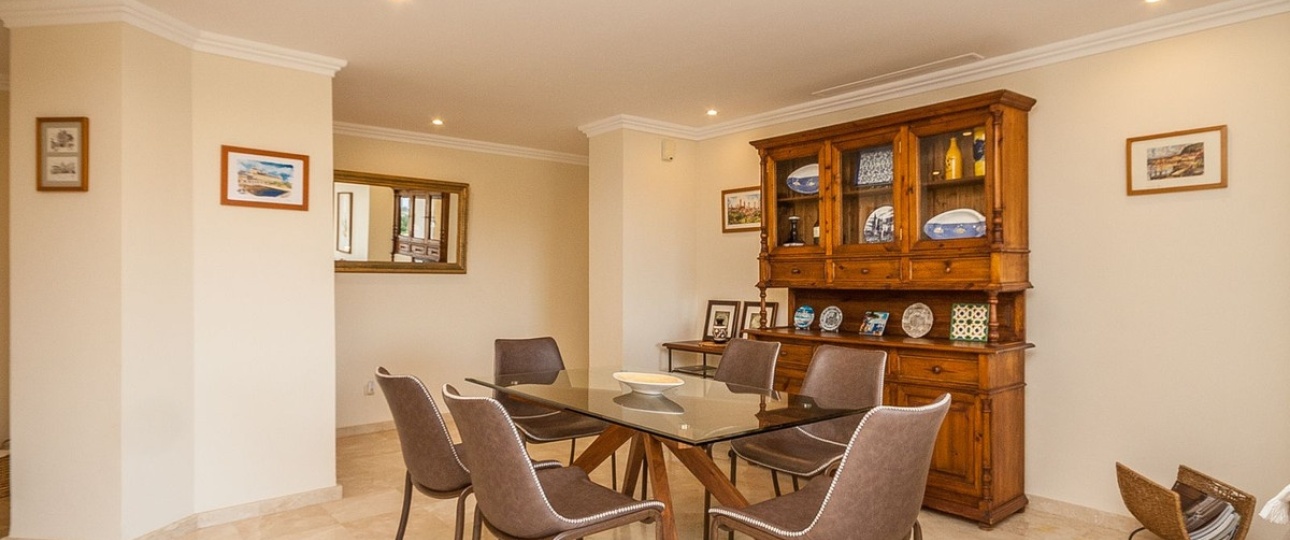 Resale - apartment - Marbella - Elviria