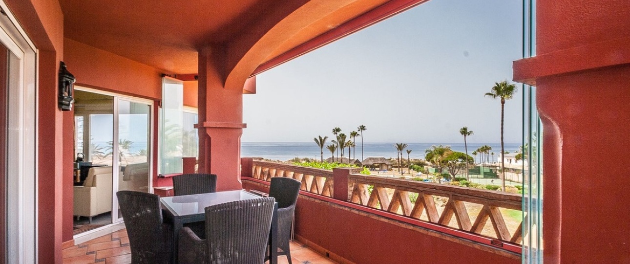 Resale - apartment - Marbella - Elviria