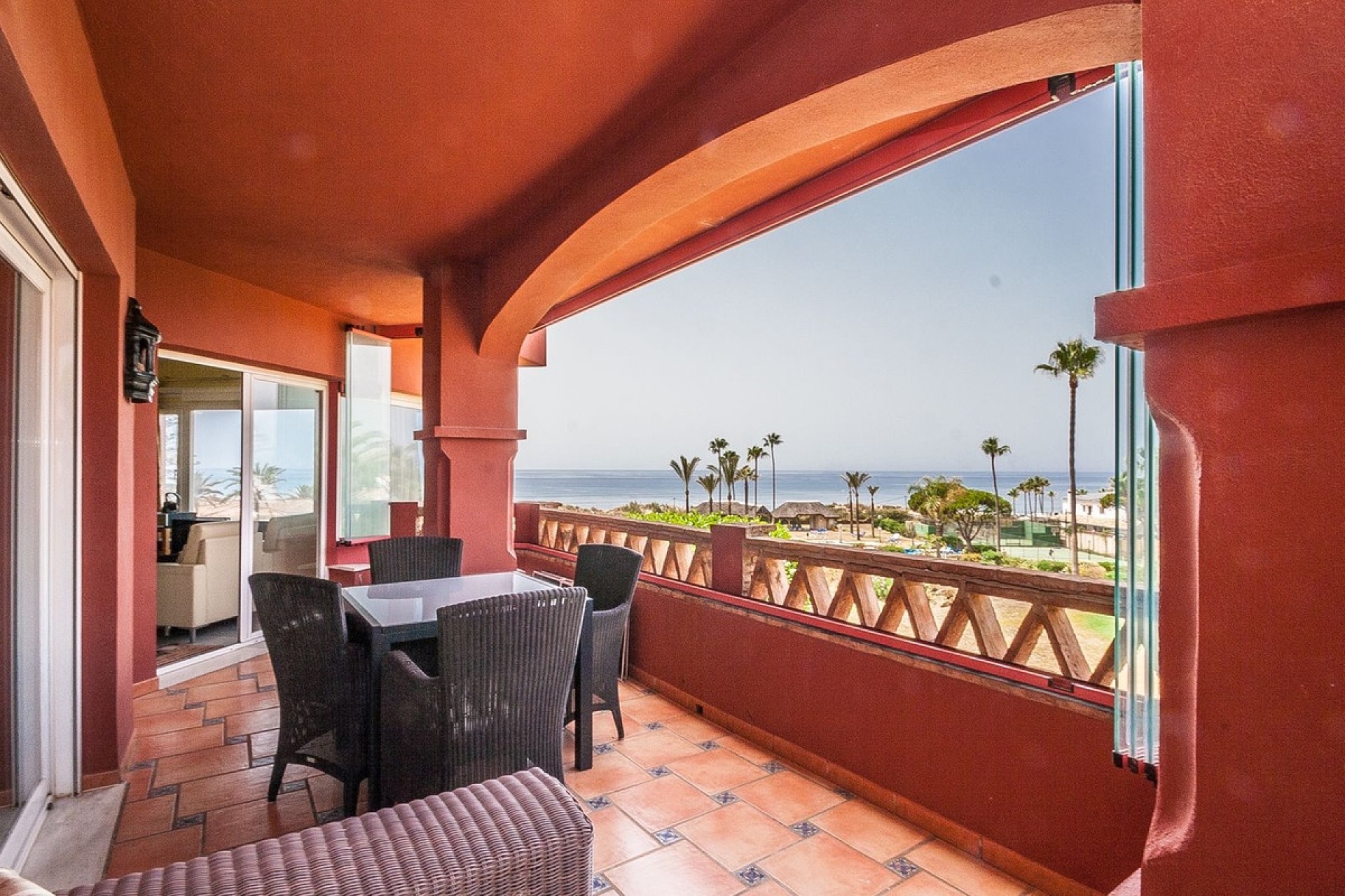 Resale - apartment - Marbella - Elviria
