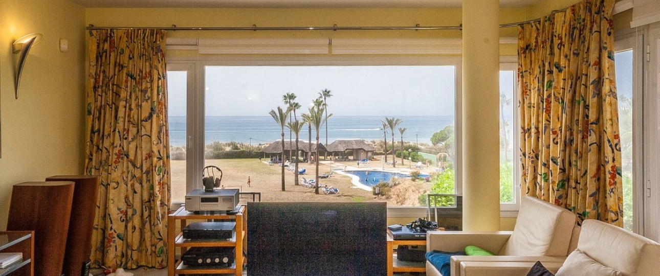 Resale - apartment - Marbella - Elviria