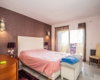 Resale - apartment - Marbella - Elviria