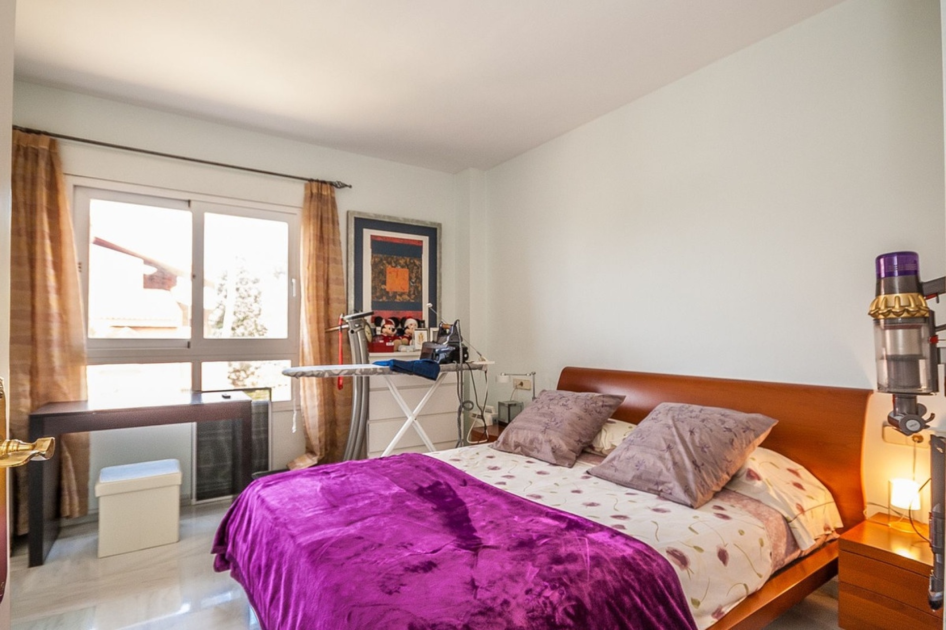 Resale - apartment - Marbella - Elviria