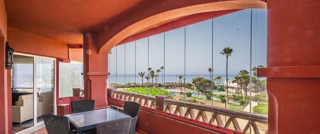 Resale - apartment - Marbella - Elviria
