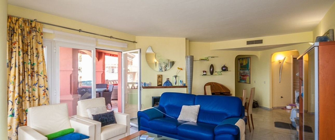 Resale - apartment - Marbella - Elviria