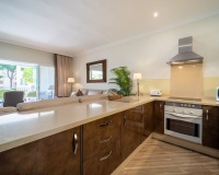 Resale - apartment - Marbella - Elviria