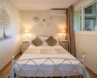 Resale - apartment - Marbella - Elviria