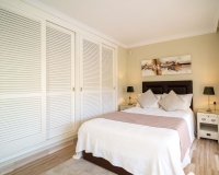 Resale - apartment - Marbella - Elviria