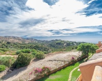 Resale - apartment - Marbella - Elviria