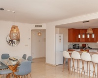 Resale - apartment - Marbella - Elviria