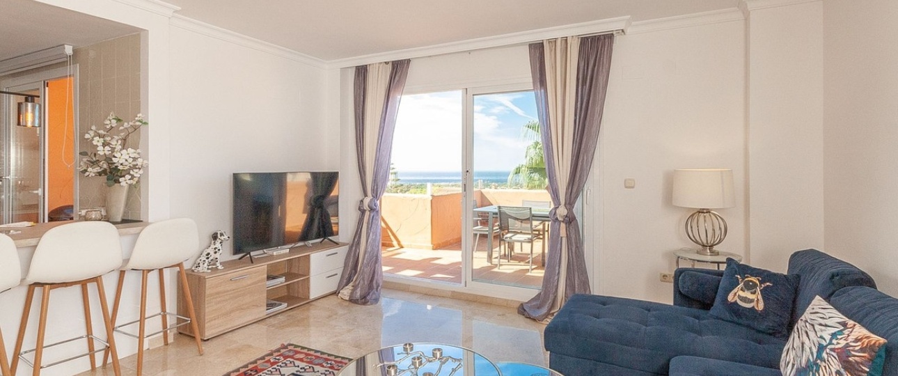 Resale - apartment - Marbella - Elviria