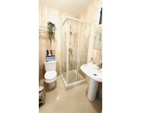 Resale - apartment - Marbella - Elviria
