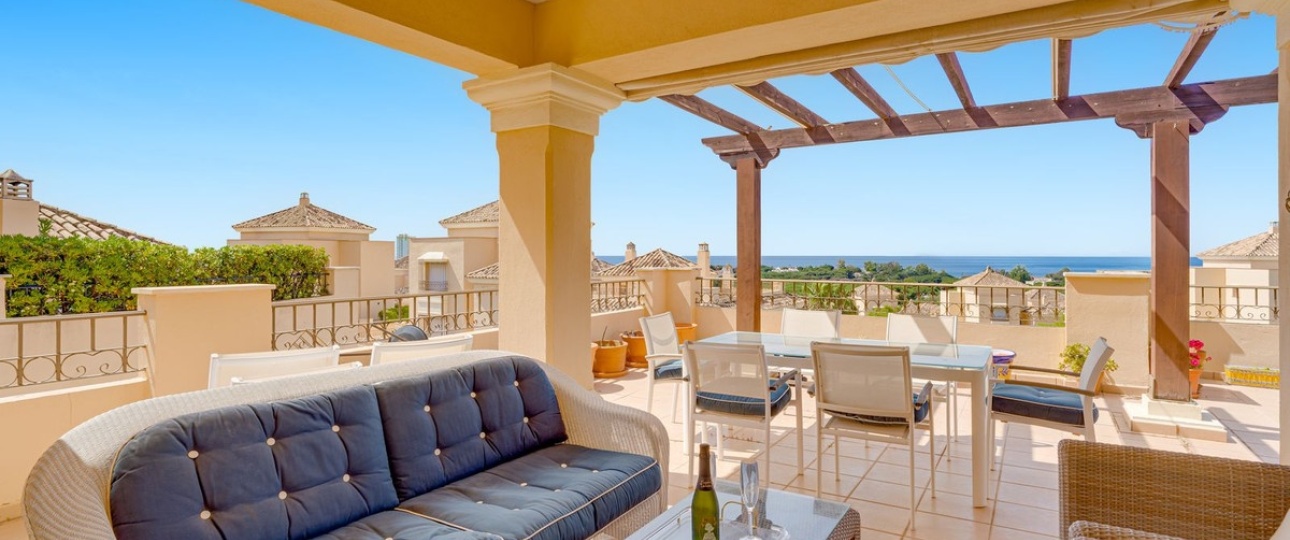Resale - apartment - Marbella - Elviria
