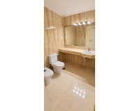 Resale - apartment - Marbella - Elviria
