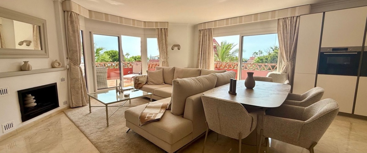 Resale - apartment - Marbella - Elviria