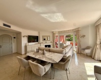 Resale - apartment - Marbella - Elviria