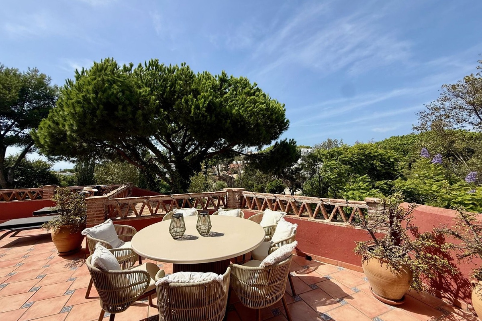 Resale - apartment - Marbella - Elviria