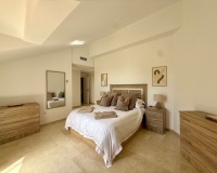 Resale - apartment - Marbella - Elviria